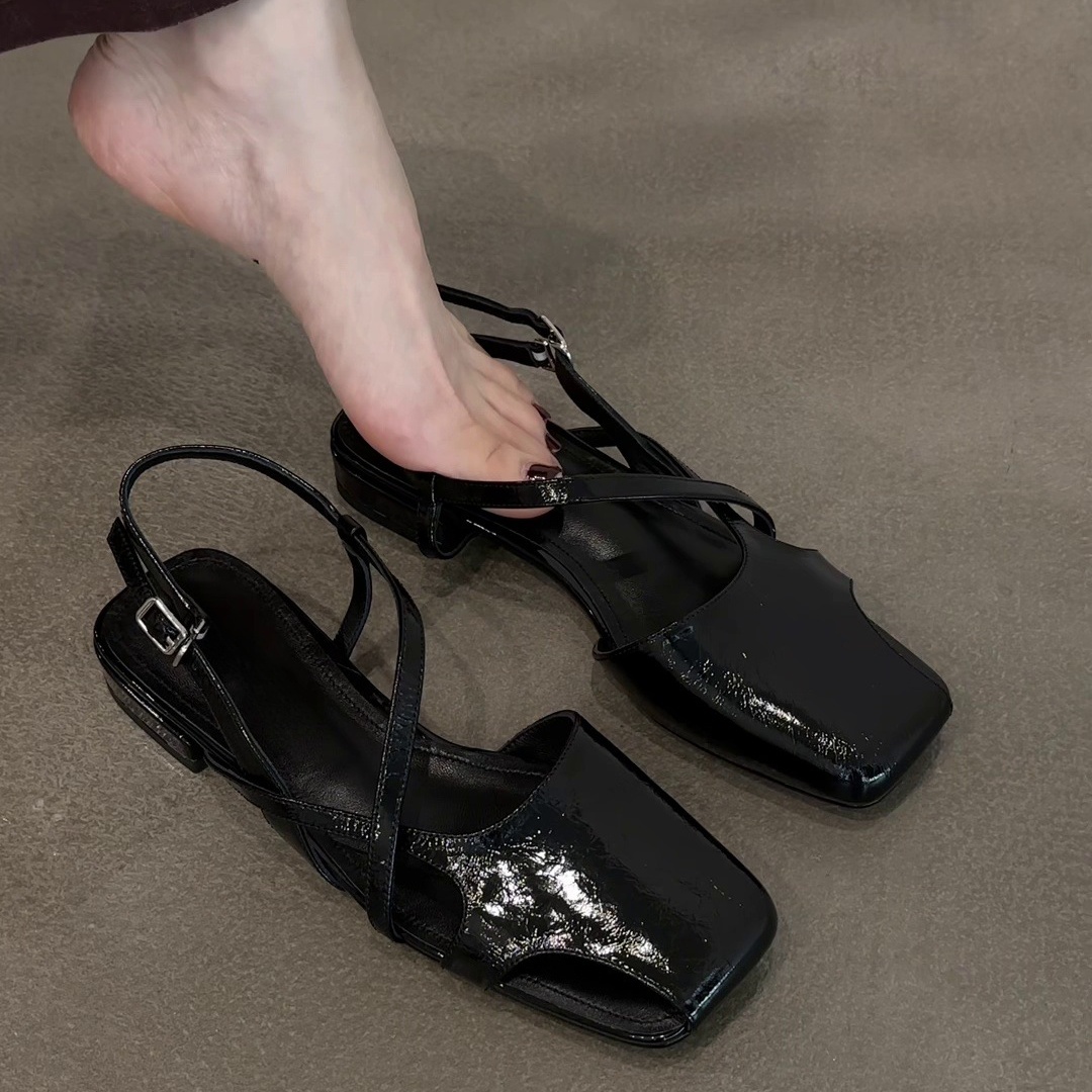 Sandales en cuir verni tendanc - Women Fashion Korean avis et prix